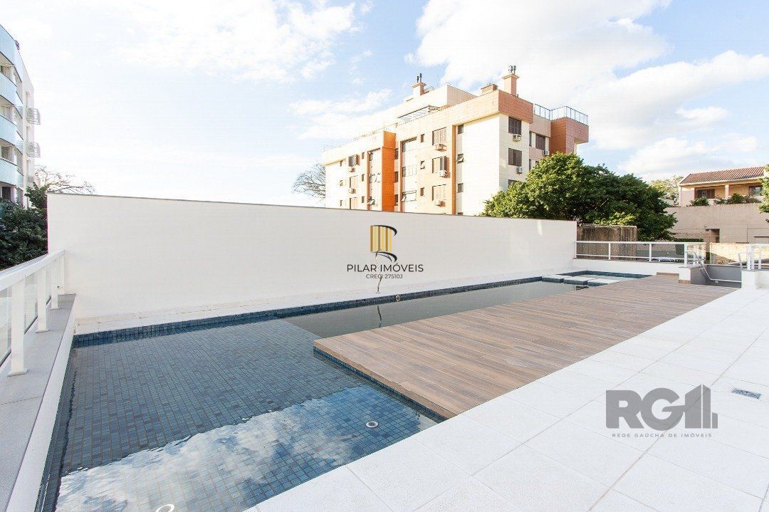 Cobertura para Venda - 214.34m², 3 dormitórios, sendo 3 suites, 2 vagas - Tristeza