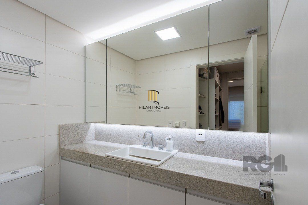 Apartamento para Venda - 457.17m², 3 dormitórios, sendo 1 suites, 4 vagas - Tristeza