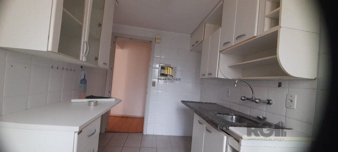 Apartamento 3 dormitórios, suíte, vaga coberta Tristeza Poa