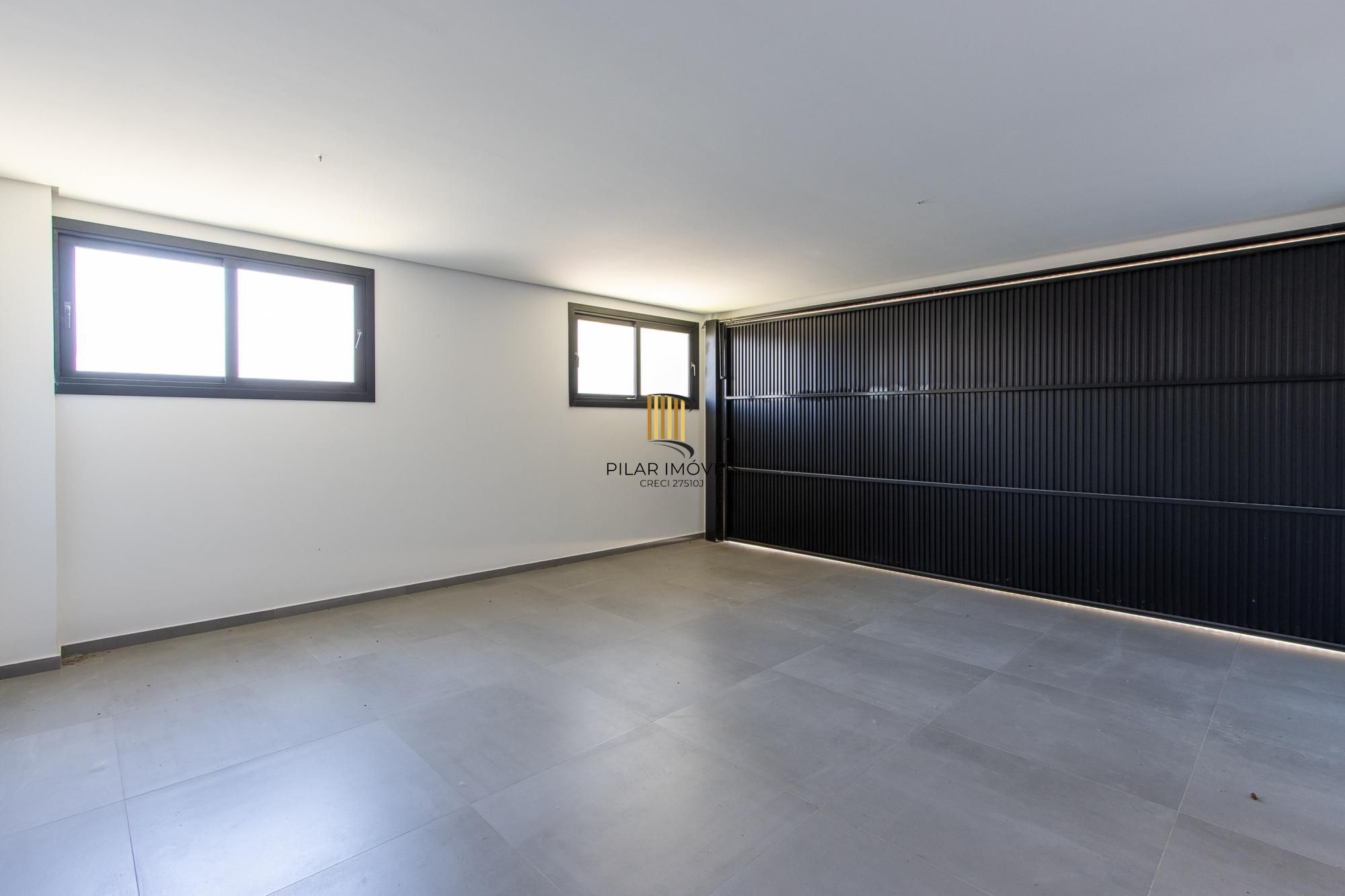 Casa em condomínio com conforto e exclusividade no bairro Tristeza