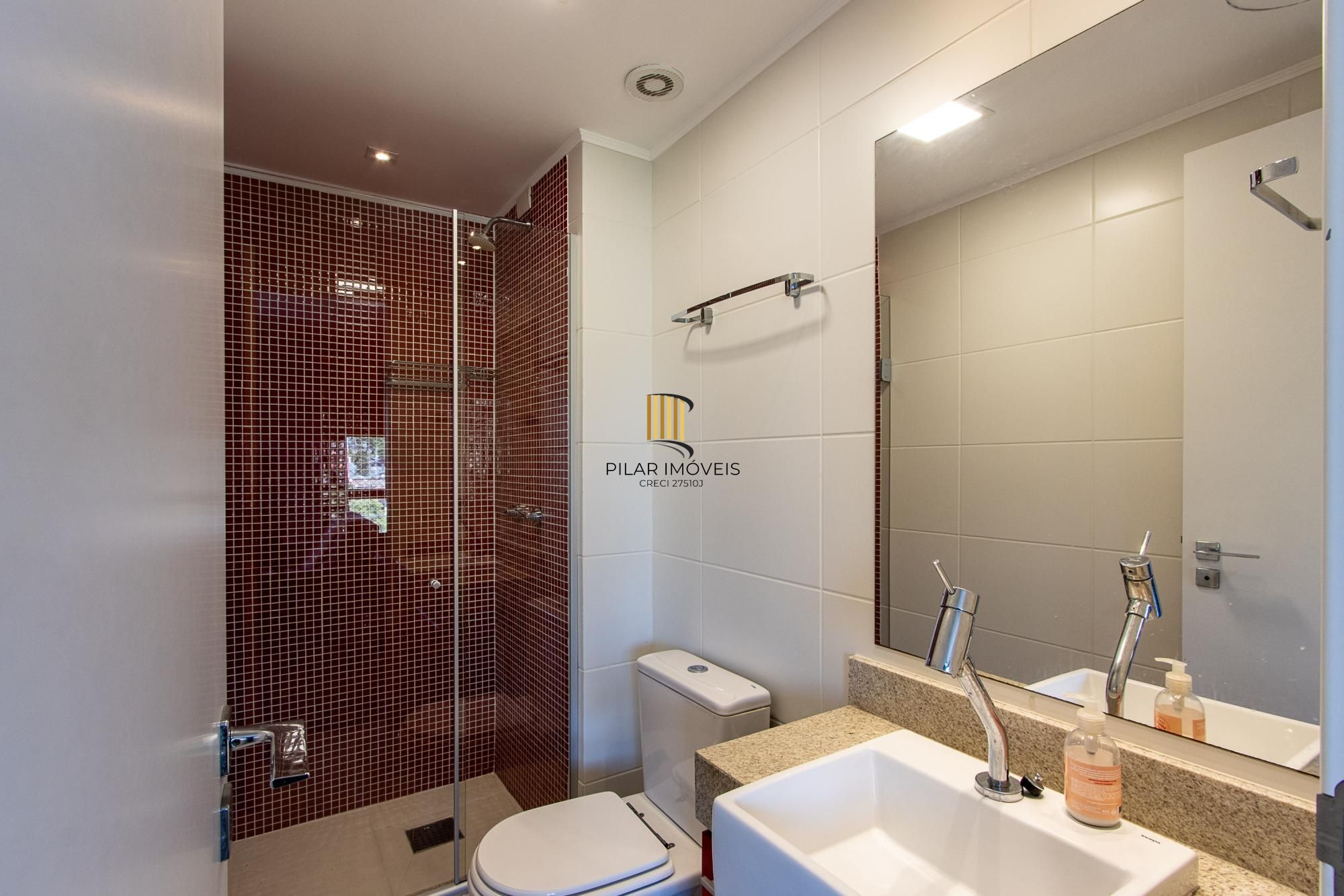 Apartamento com 2 quartos e 65m² à venda em Tristeza, Porto Alegre.