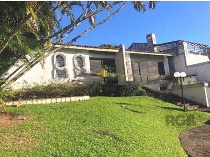Casa 5 dormitórios no bairro Cristal - Pilar Imóveis