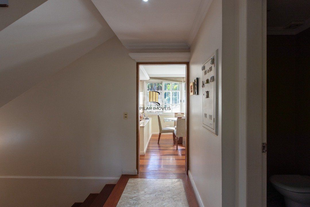 Casa Condominio para Venda - 322.88m², 3 dormitórios, sendo 1 suites, 4 vagas - Jardim Isabel