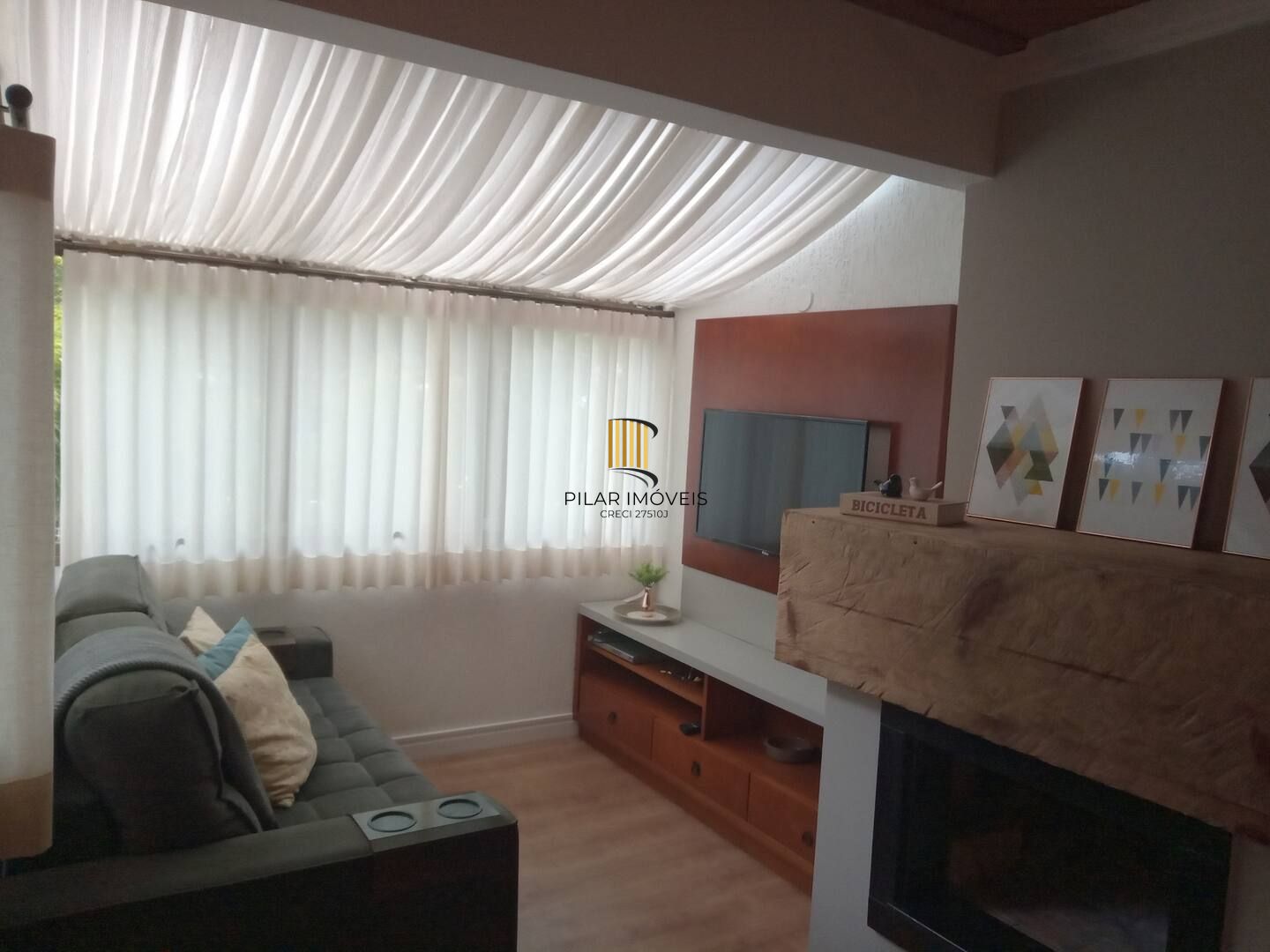 Casa em condomínio em Canela