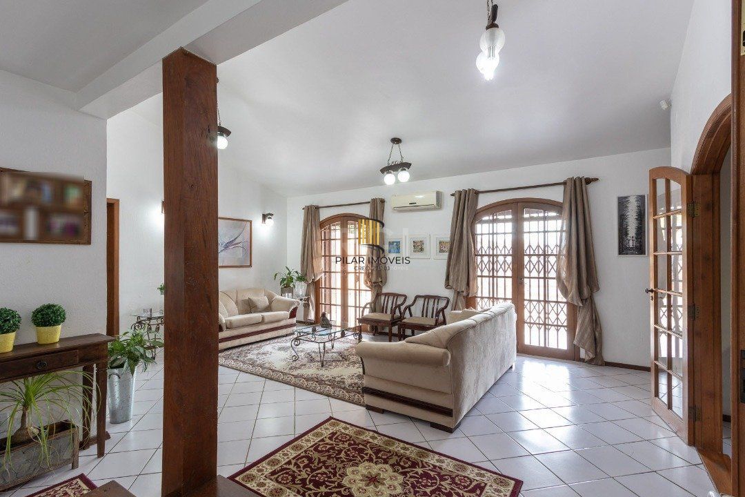 Casa para Venda - 373.1m², 2 dormitórios, Vila Conceição