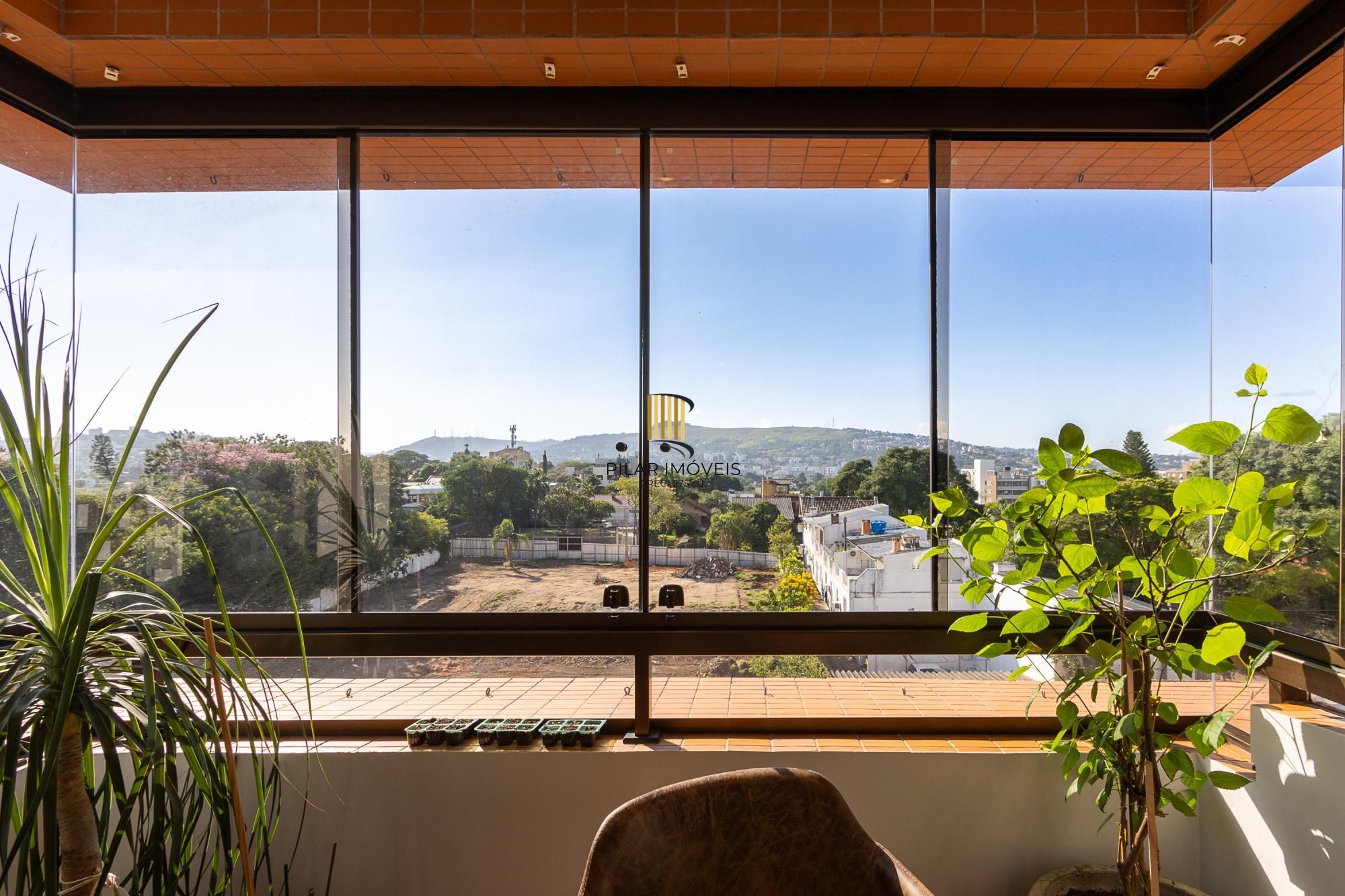 Apartamento 3 dormitórios no bairro Cristal