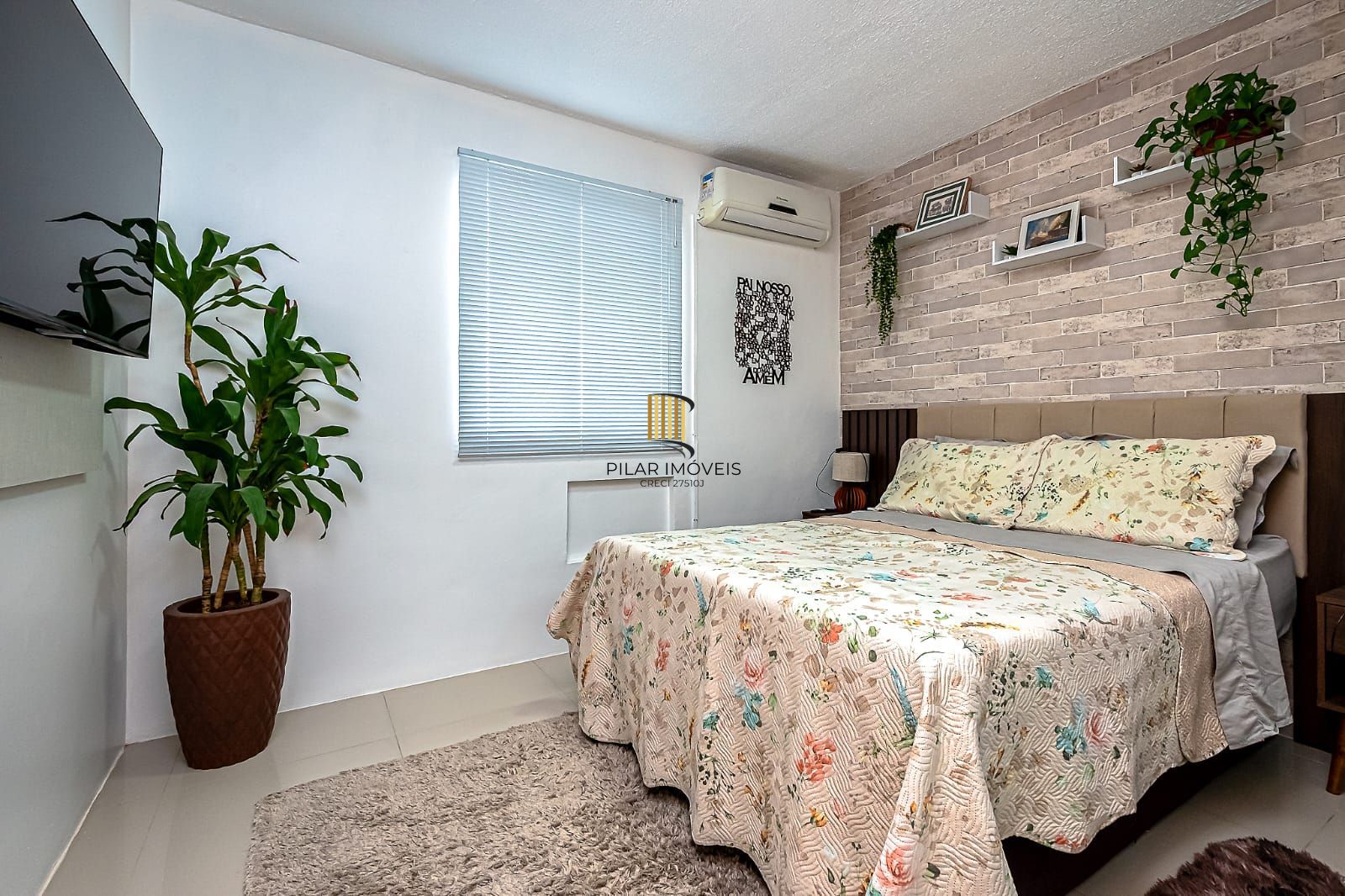 Apartamento 2 dormitórios Bairro Canudos.