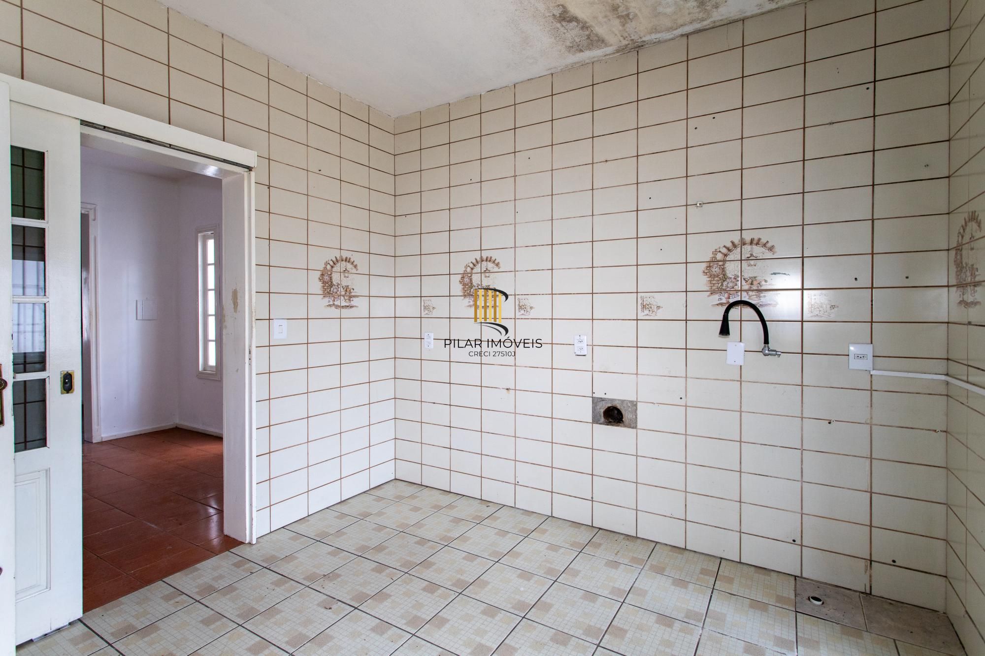 Casa 3 dormitórios no bairro Aberta dos Morros