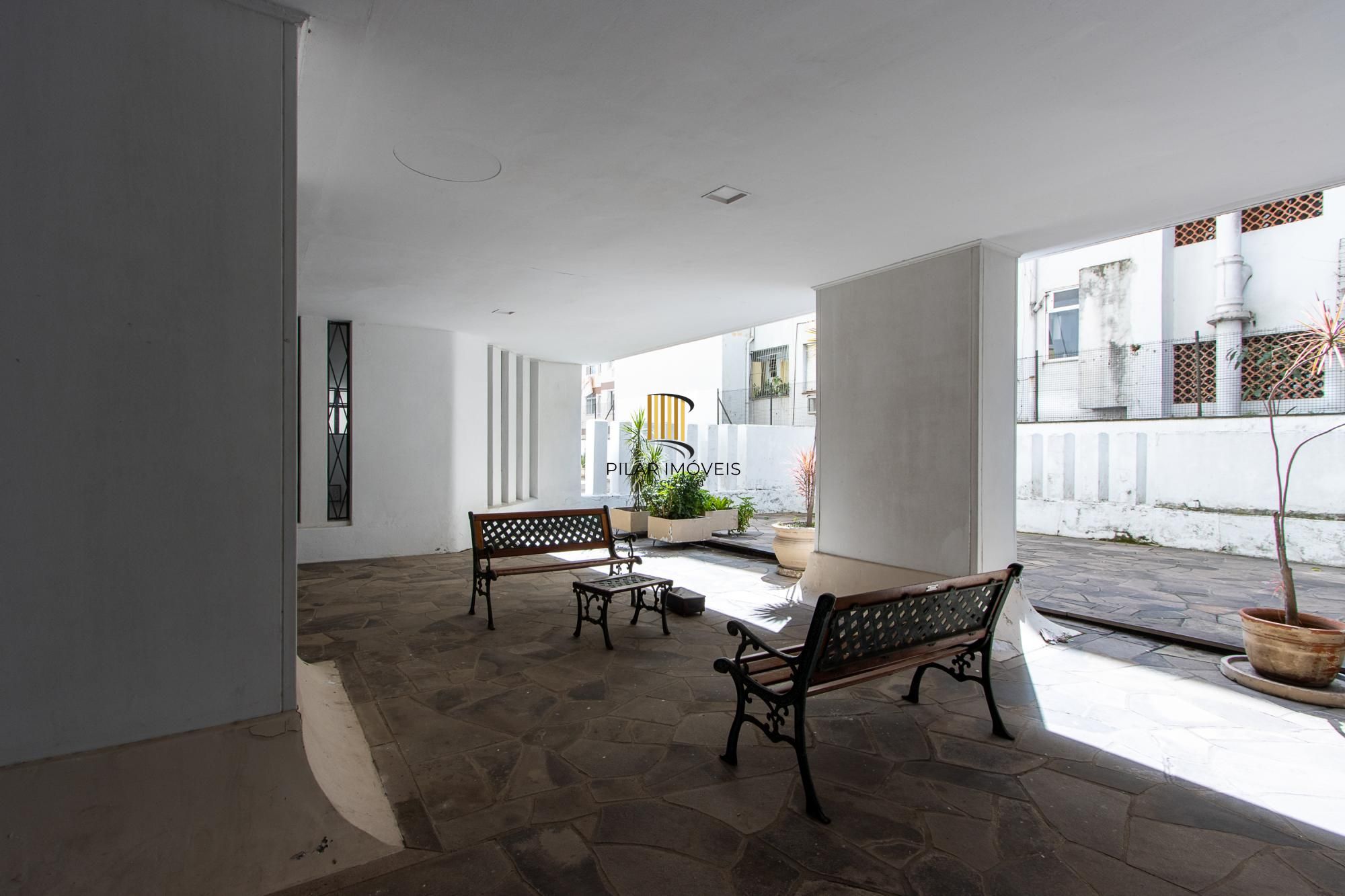 Apartamento 3 dormitorios com 168,65m2 privativos e uma vaga..