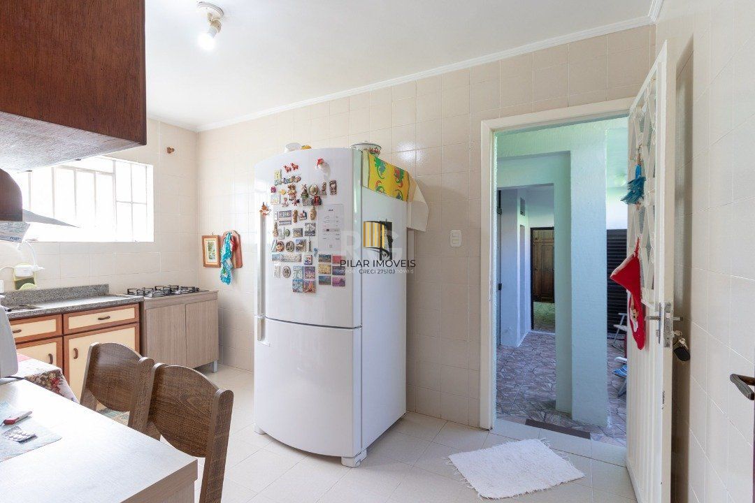 Casa para Venda - 182m², 4 dormitórios, sendo 1 suites, 4 vagas - Jardim Isabel