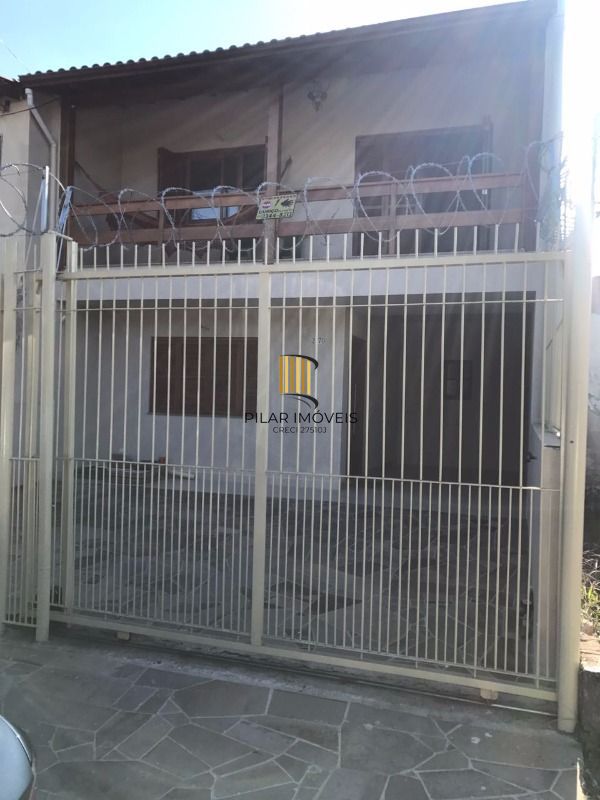 Casa para Venda - 160m², 3 dormitórios, sendo 1 suites, 3 vagas - Tristeza