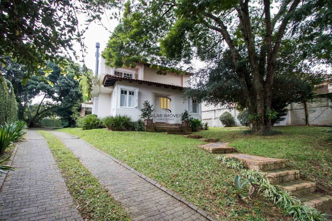 Casa para Venda - 489m², 4 dormitórios, sendo 2 suites, 3 vagas - Cristal