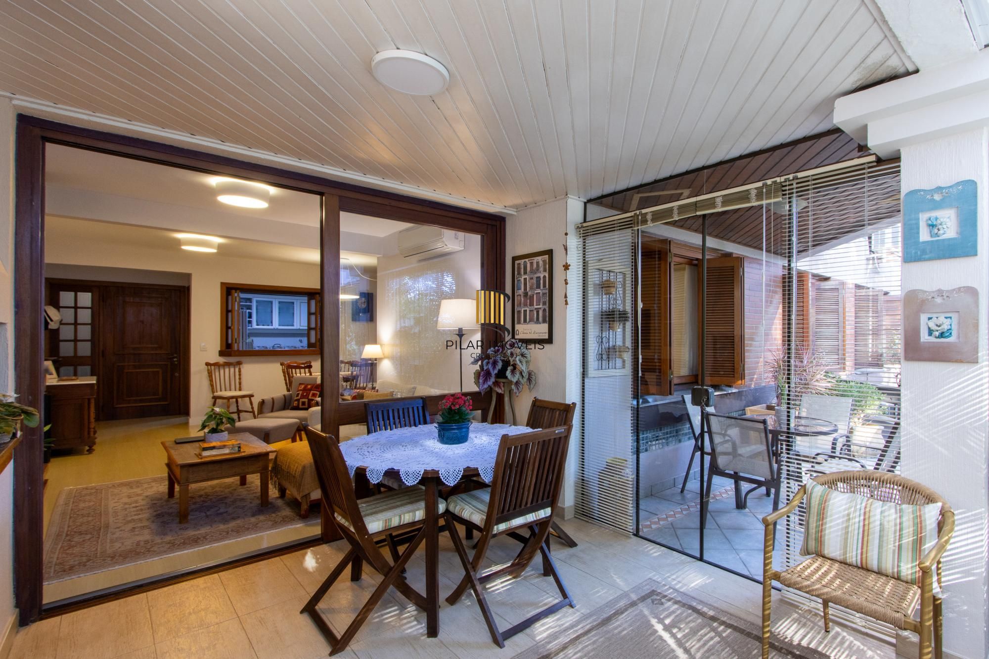 Apartamento de 4 dormitórios, 1 suíte e 2 vagas escrituradas - Bairro Ipanema.