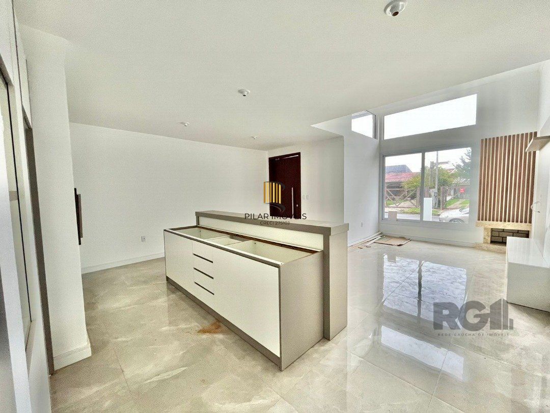 Casa 2 dormitórios no bairro Jardim Beira Mar