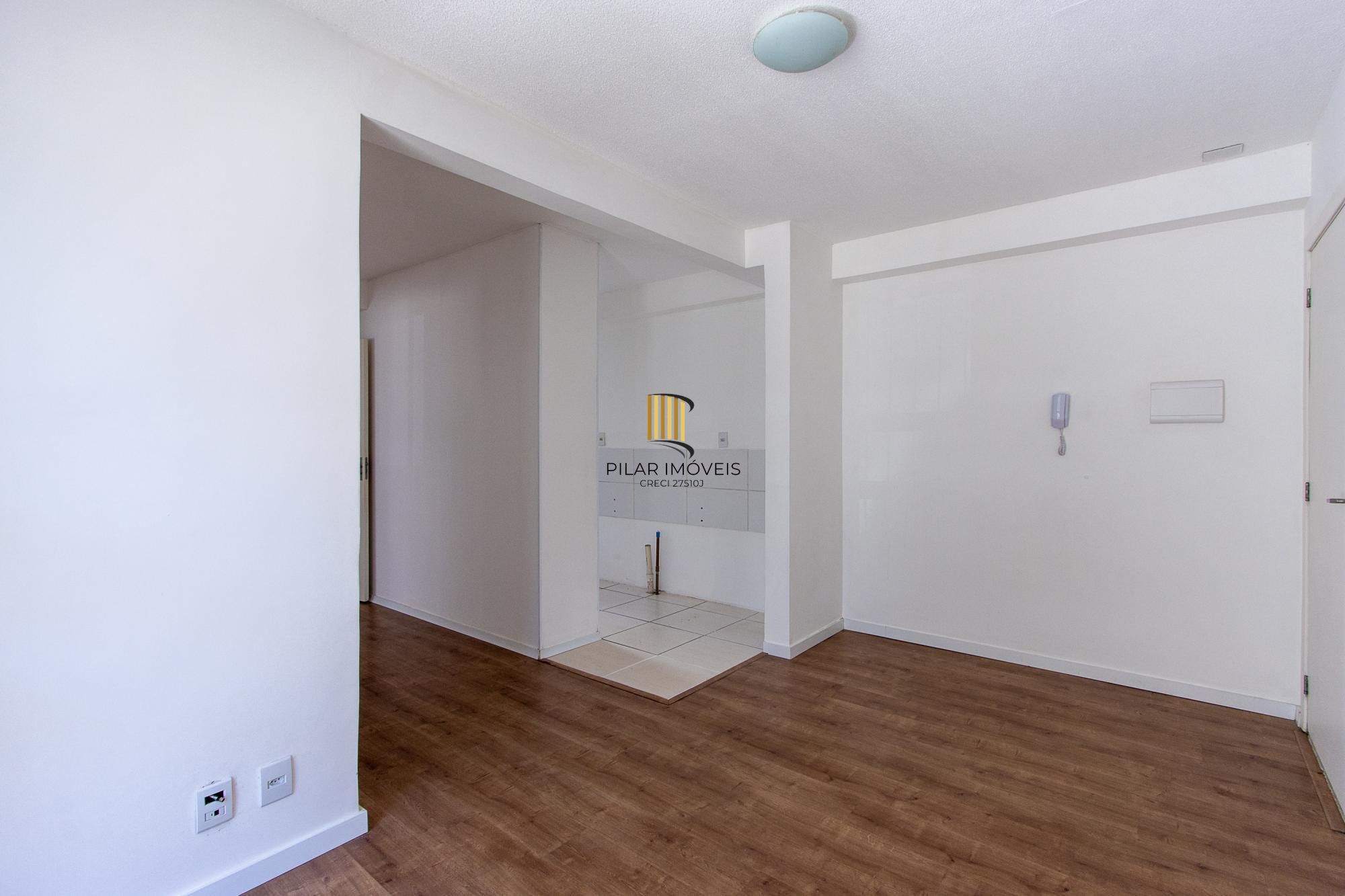 Apartamento de 2 dormitórios térreo