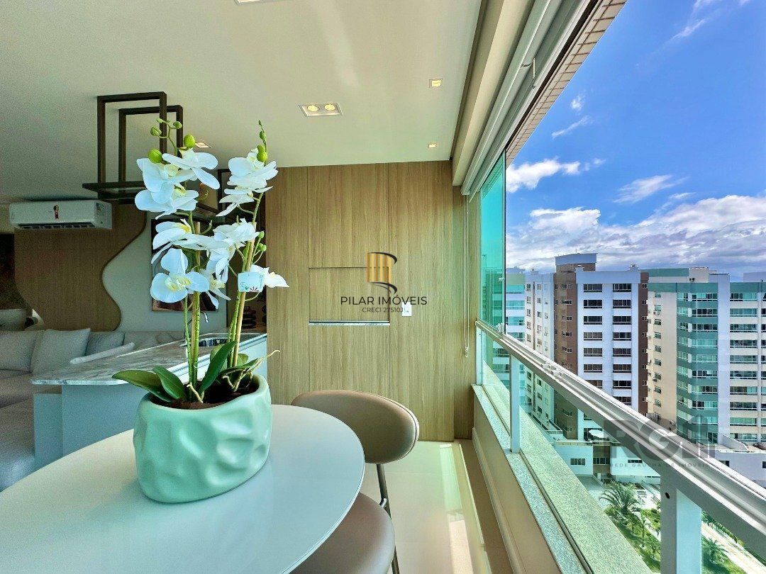 APARTAMENTO À VENDA  COM INFRAESTRUTURA ESPETACULAR !!!