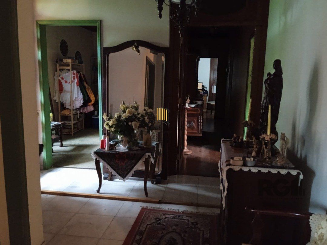 Casa 3 Dormitório(s) Bairro Cristal