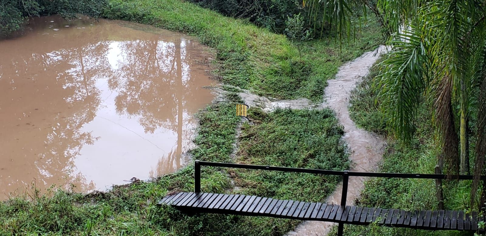 Sítio 3 dormitórios no bairro Aparecida