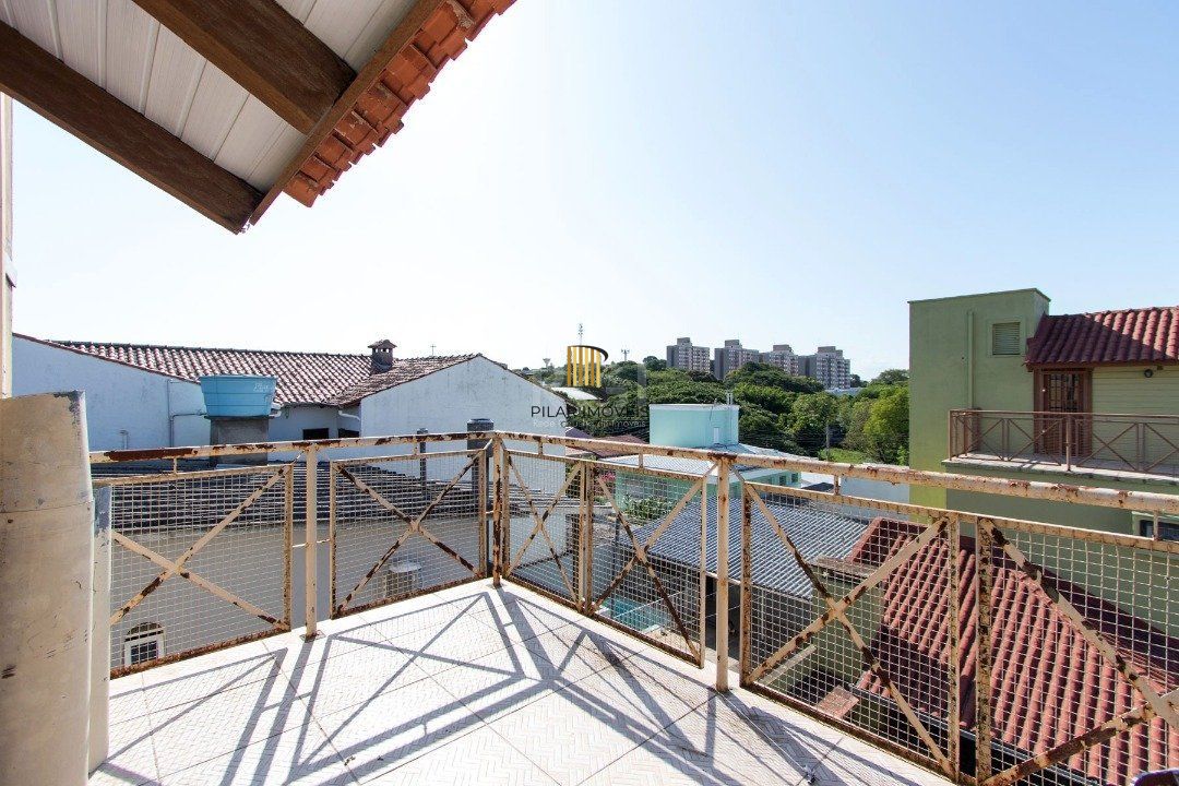 Casa Condominio para Venda - 195m², 2 dormitórios, sendo 1 suites, 2 vagas - Tristeza