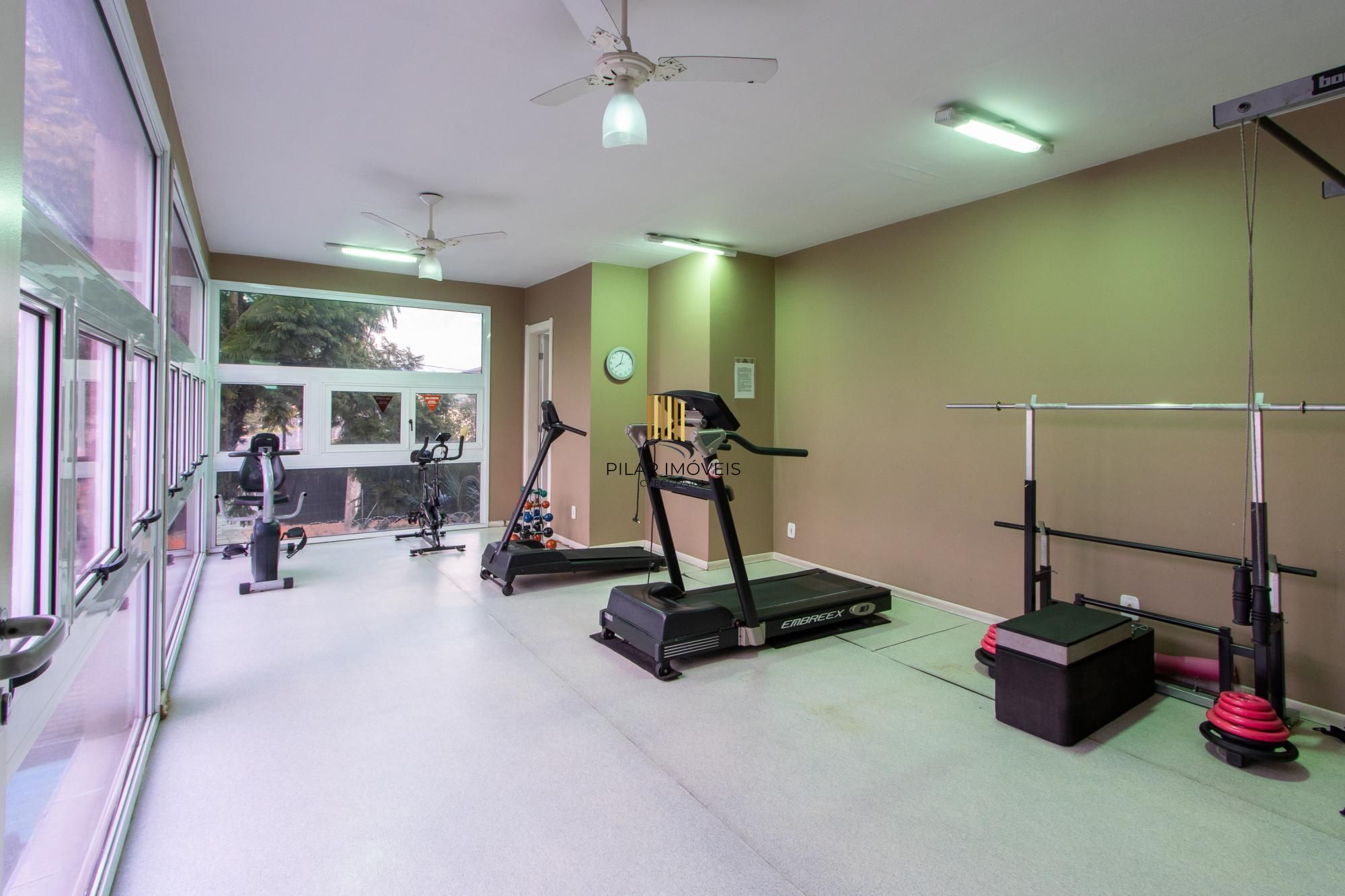 Casa de Condomínio 3 dormitórios no bairro Cavalhada