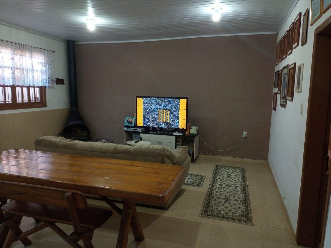 Casa para Venda - 180m², 3 dormitórios, sendo 1 suites, 2 vagas - Vila Nova