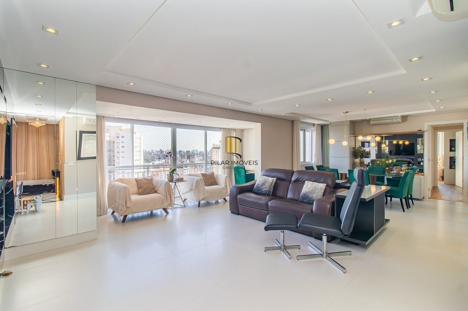 Apartamento de 3 suites e 2 vagas no Jardim Europa