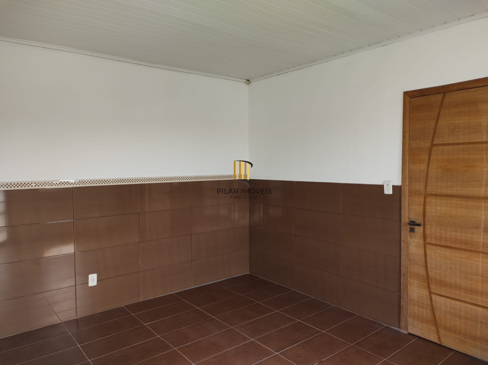 Casa 3 dormitórios no bairro Costa e Silva