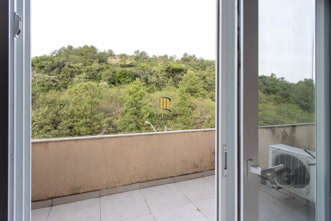 Casa à Venda no Guarujá - Porto Alegre