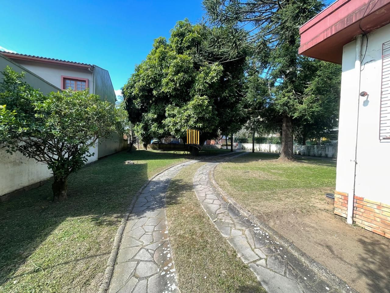 Terreno à Venda – Bairro Tristeza, Porto Alegre/RS, 1.870 m² de área total!
