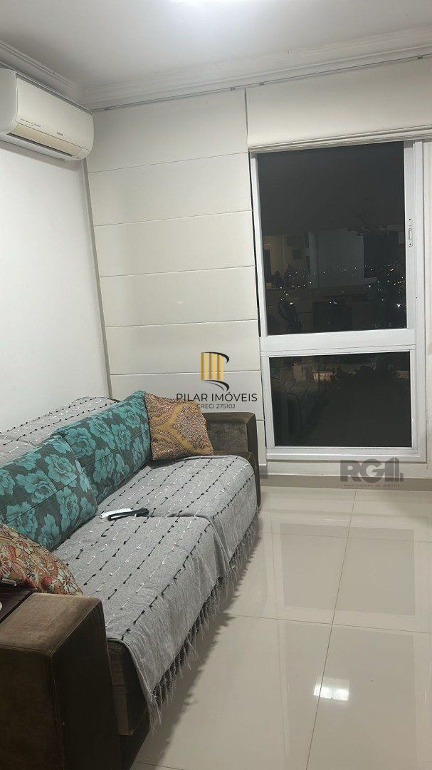 Apartamento 2 dormitórios no bairro Vila Monte Carlo