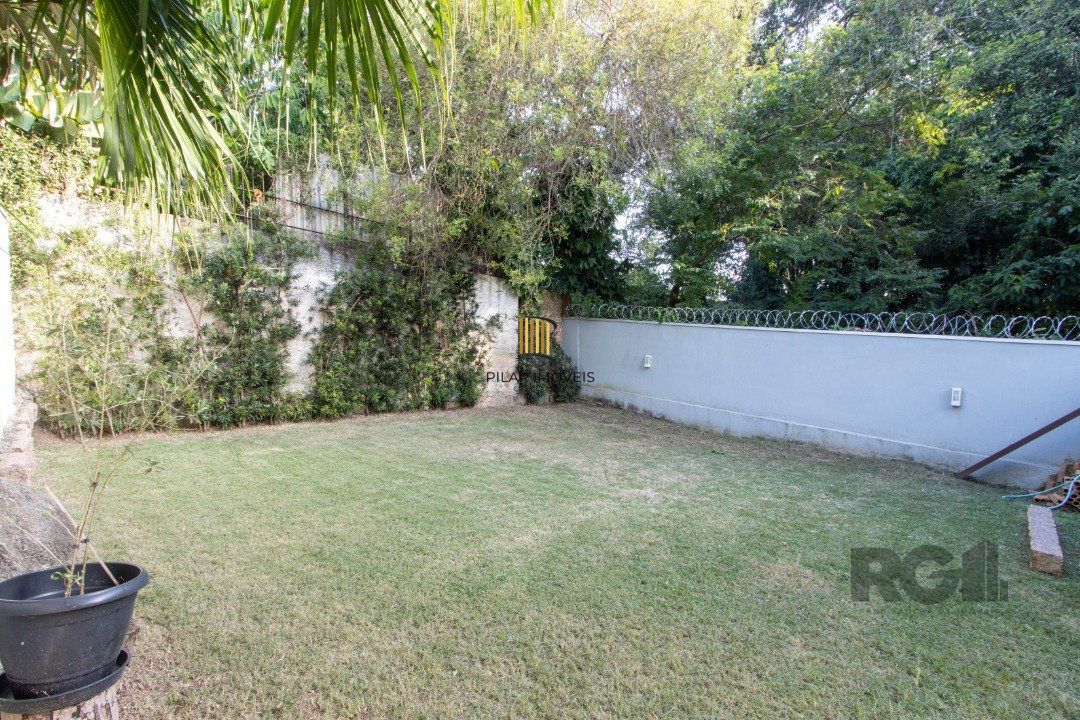 2 Casas individuais no mesmo terreno
