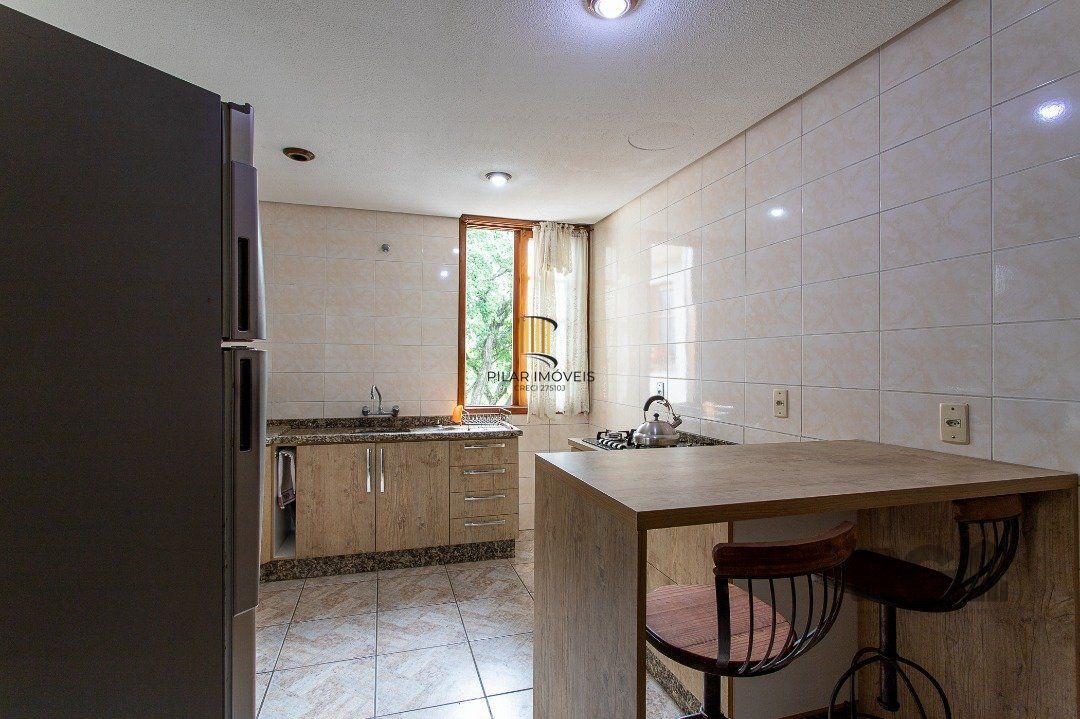 Prédio Comercial no bairro Pedra Redonda