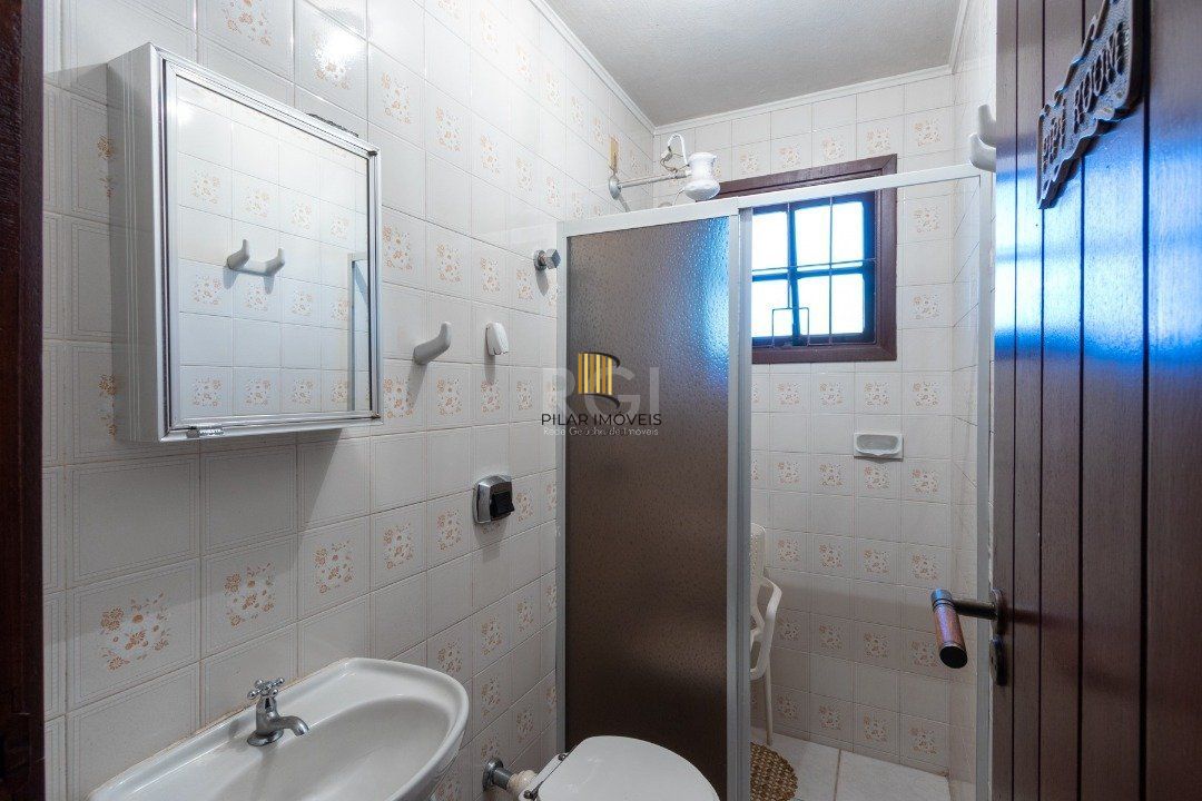 Casa para Venda - 357.28m², 4 dormitórios, sendo 1 suites, 4 vagas - Jardim Isabel
