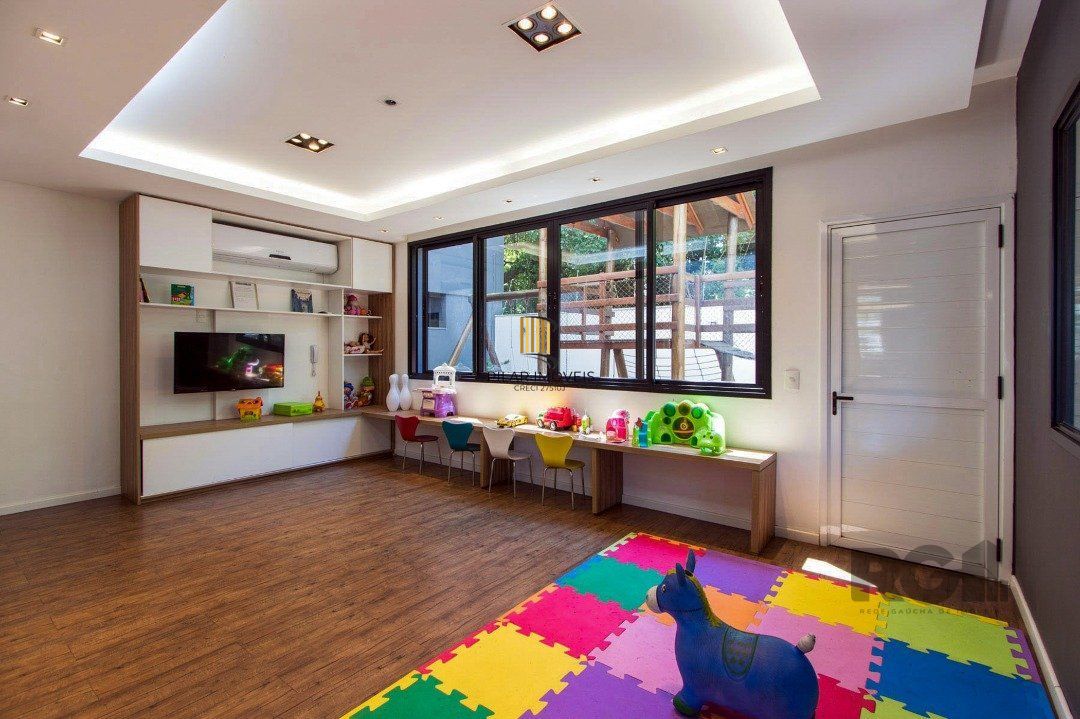 **Apartamento Residencial com 3 Quartos e 3 Banheiros em Camaquã, Porto Alegre, RS**