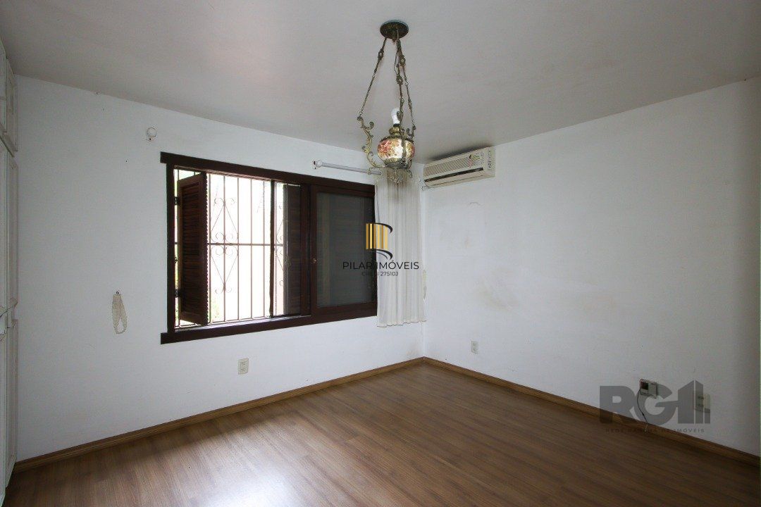 Casa de 3 dormitórios no Jardim Isabel com vista para o Guaíba.
