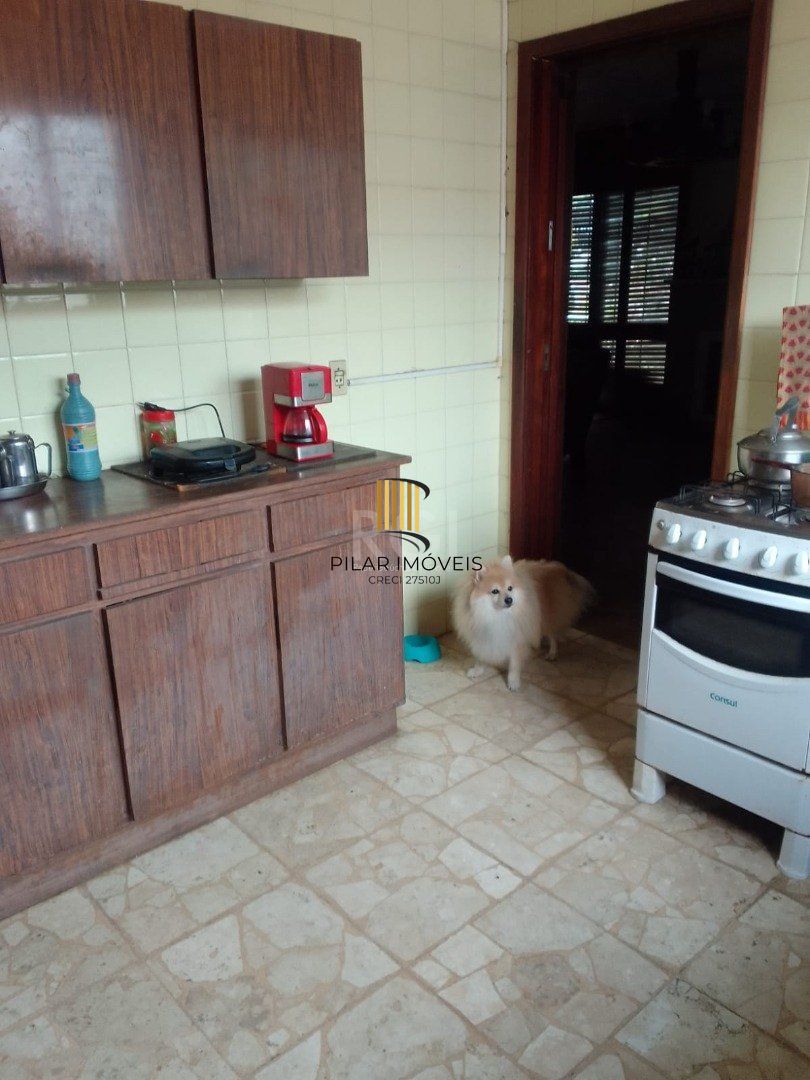 Casa para Venda - 400m², 7 dormitórios, sendo 1 suites, 2 vagas - Vila Assunção