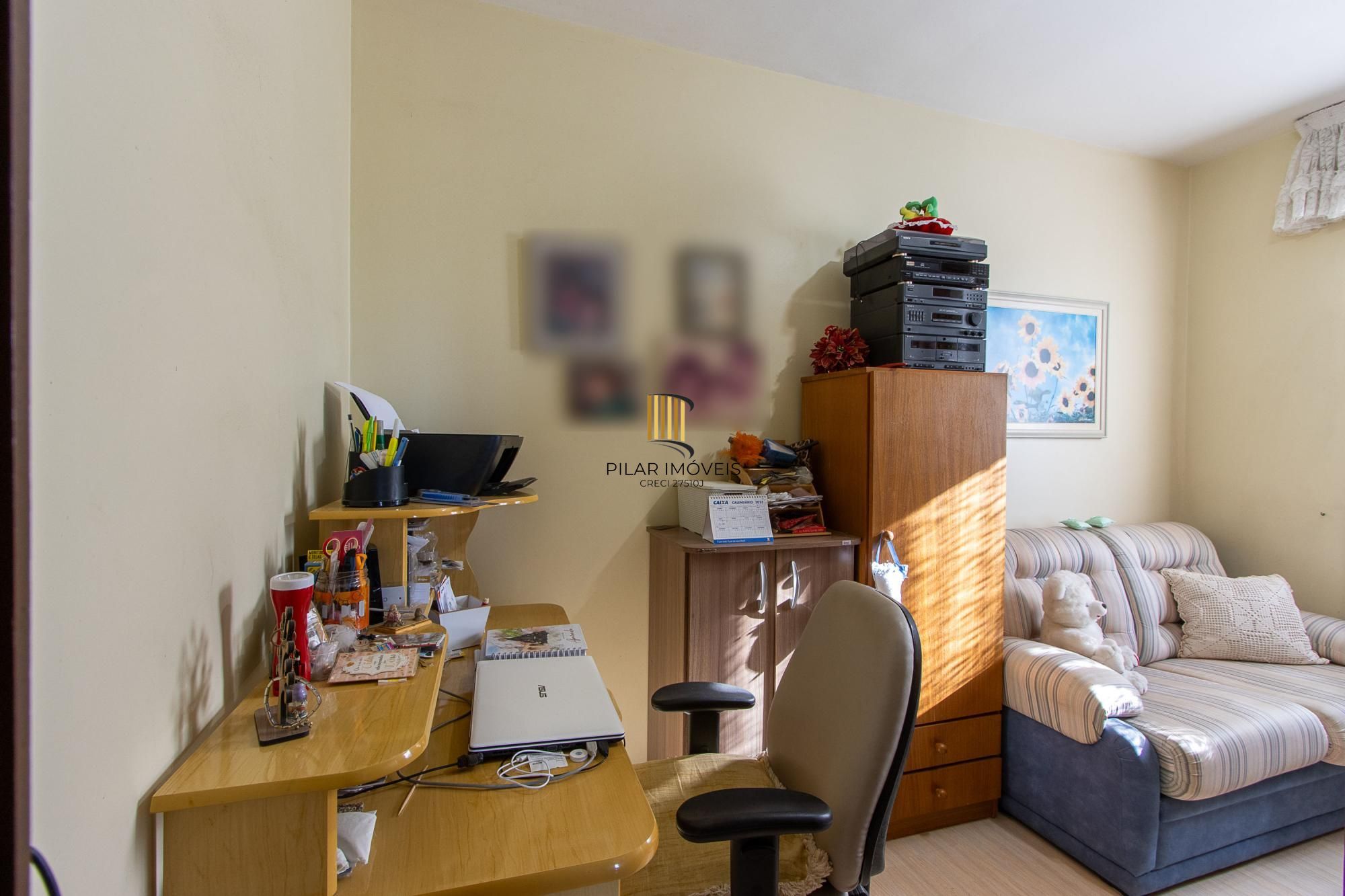 **Casa de 05 dormitórios, 03 suítes, 06 Banheiros, com 315,10m² privativos na Vila Conceição, Porto Alegre, RS**