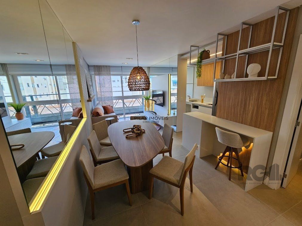Apartamento 2 dormitórios no bairro Zona Nova