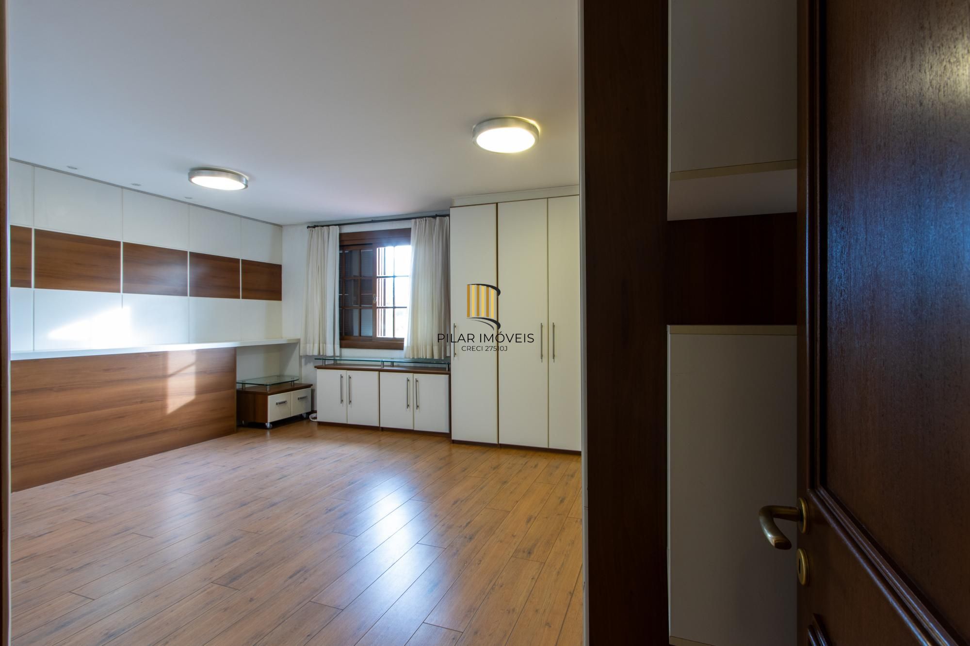 Casa Condominio 3 Dormitório(s) Bairro Terra Ville