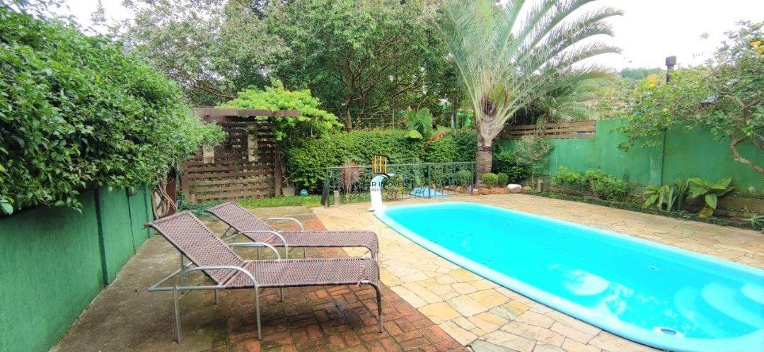 Casa para Venda - 179m², 3 dormitórios, sendo 1 suites, 5 vagas - Hípica - Pilar Imóveis