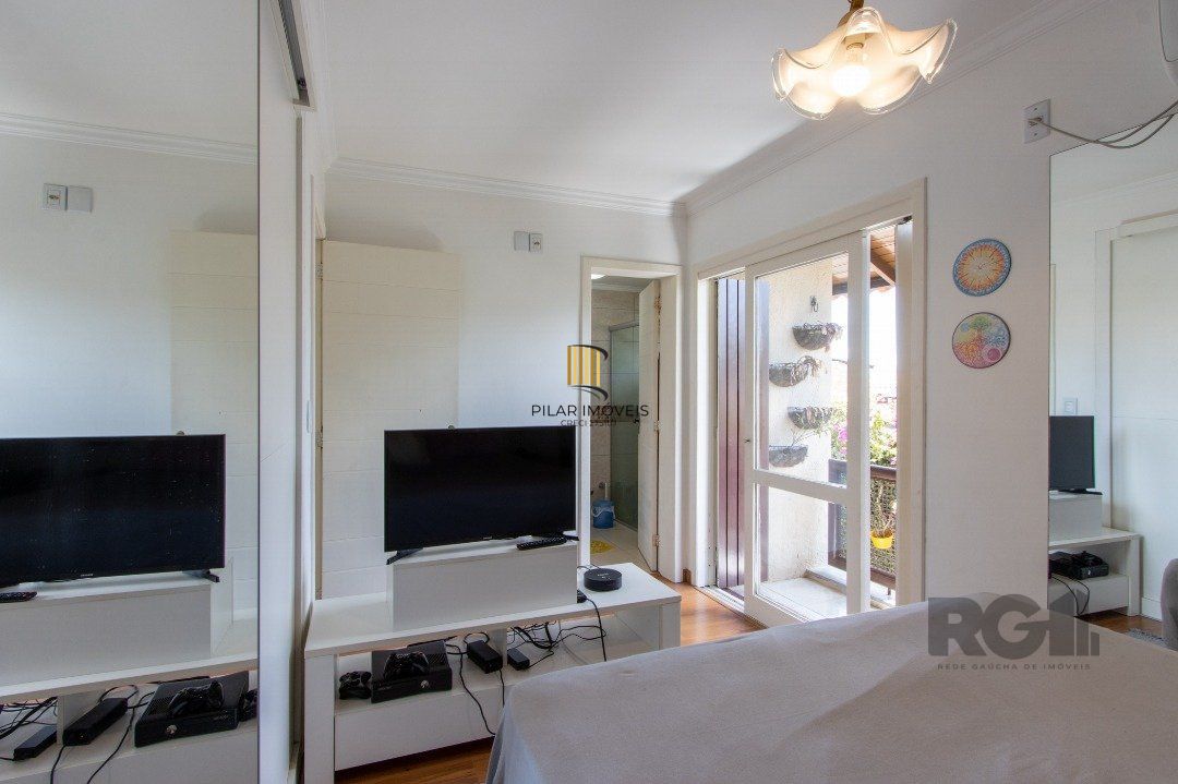 Casa Condominio para Venda - 139m², 3 quartos, 1 suite, 1 vaga - Cavalhada