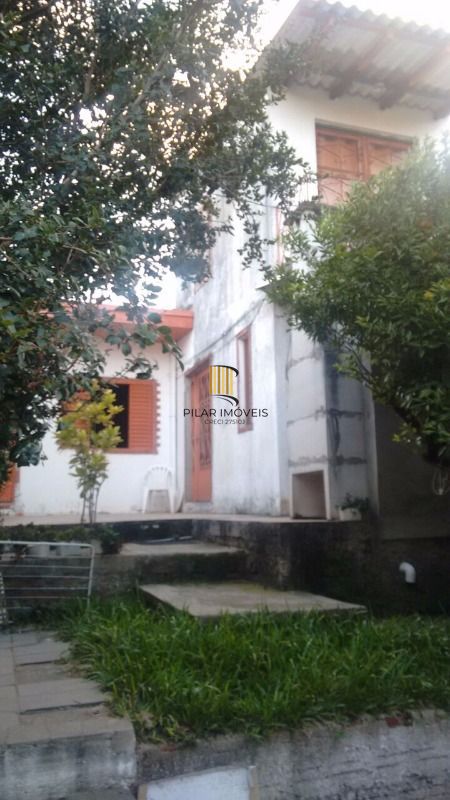 Casa para Venda - 180m², 4 dormitórios, Camaquã