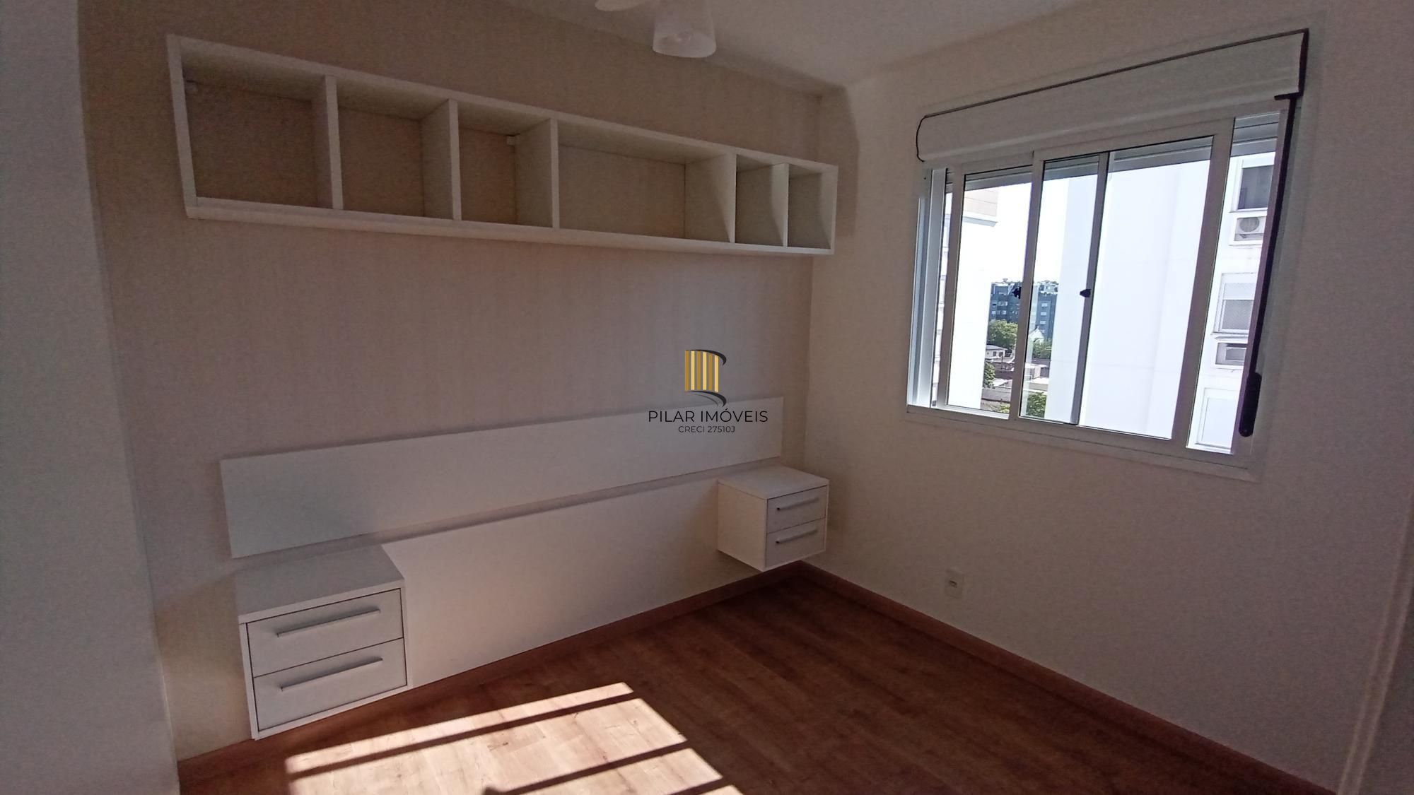 Apartamento com 2 dormitórios no bairro Camaquã