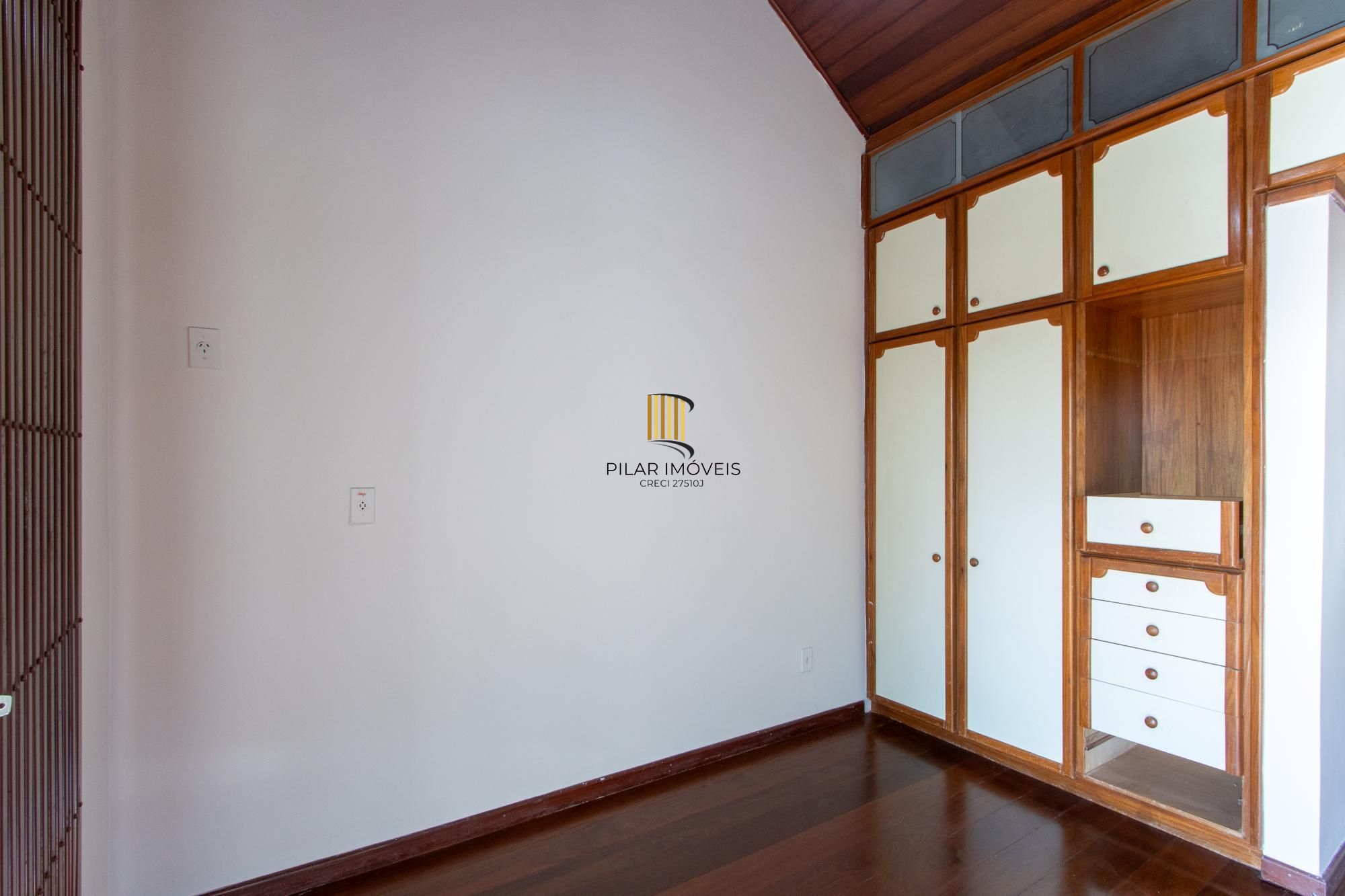 Casa 3 dormitórios no bairro Vila Conceição