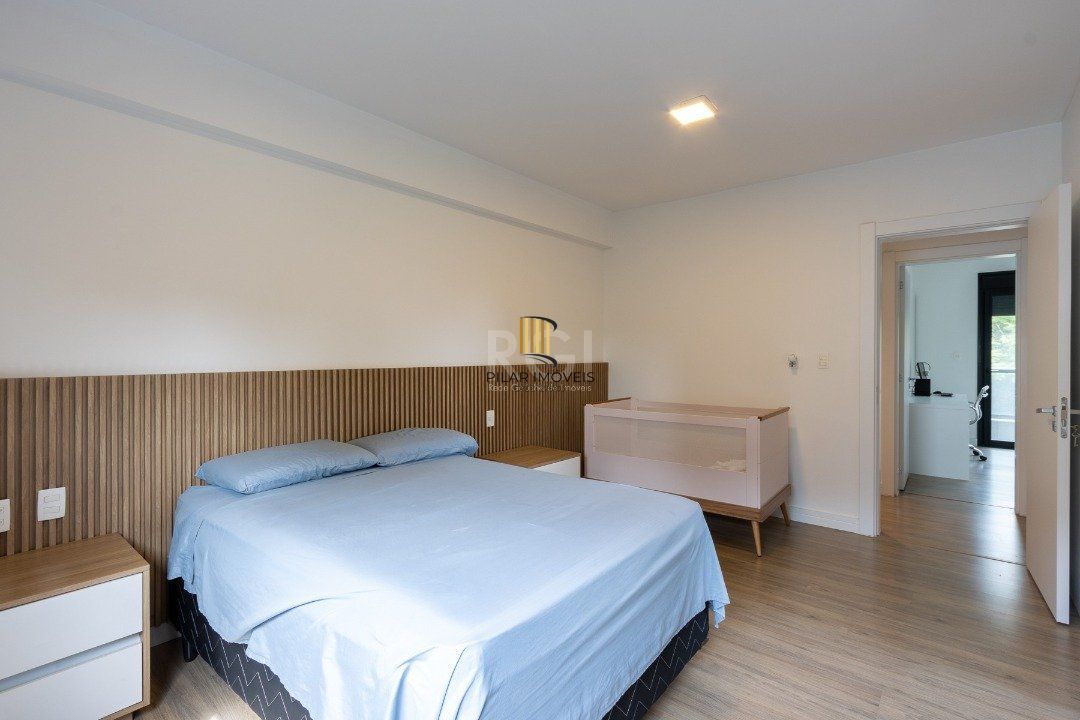 Apartamento 3 dormitórios no bairro Pedra Redonda