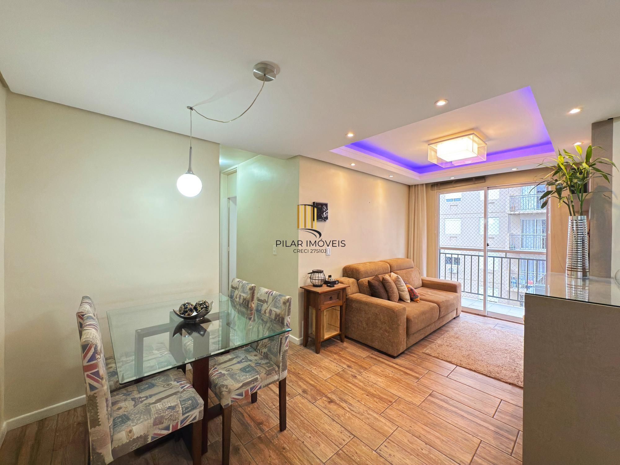 Apartamento de 3 dormitórios, 1 suíte e 2 vagas de garagem cobertas.