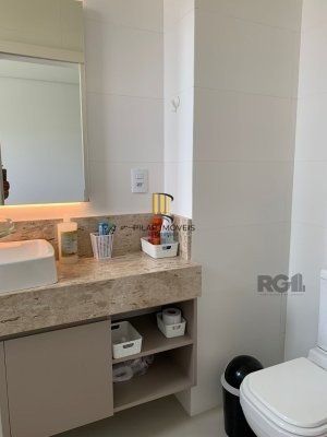 Casa de Condomínio 2 dormitórios no bairro Zona Nova