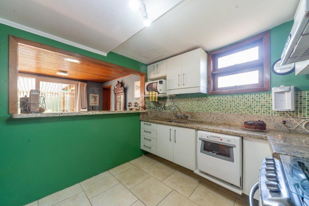 Casa de Condomínio 3 dormitórios no bairro Ipanema