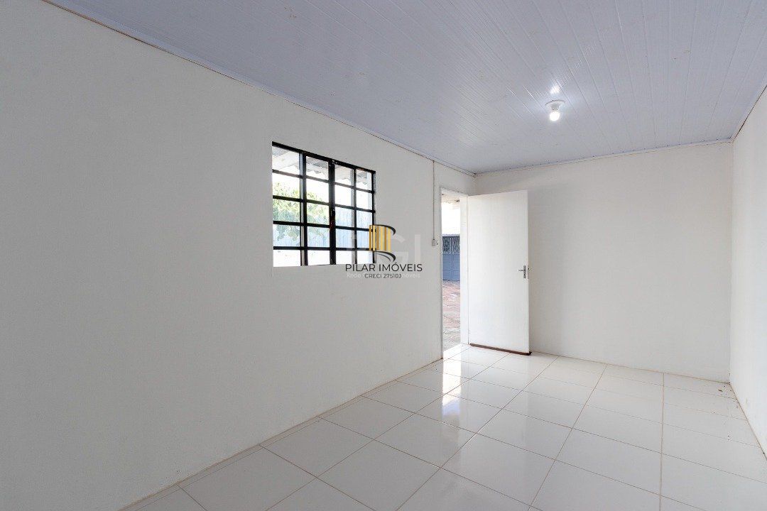 Casa para Venda - 180.2m², 3 dormitórios, 3 vagas - Medianeira