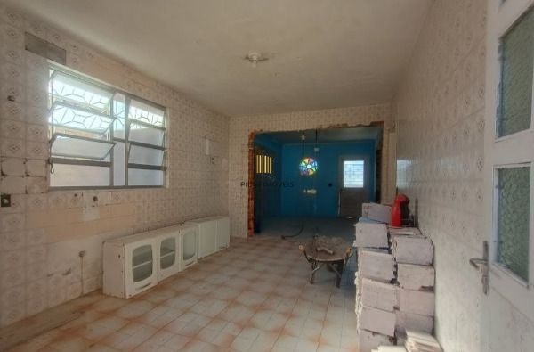 Casa 2 dormitórios no bairro Jardim Sabará